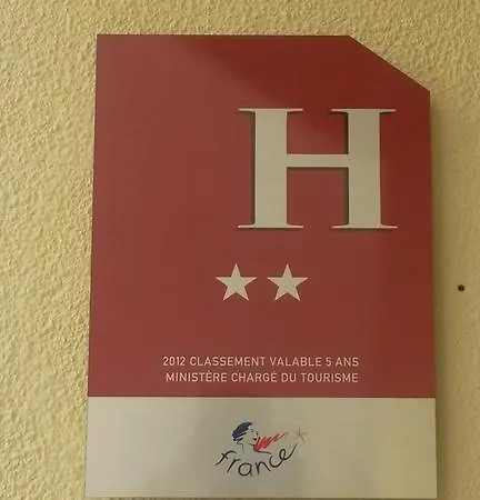 Central Hotel Hotel 2*