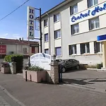 Central Hotel 2*